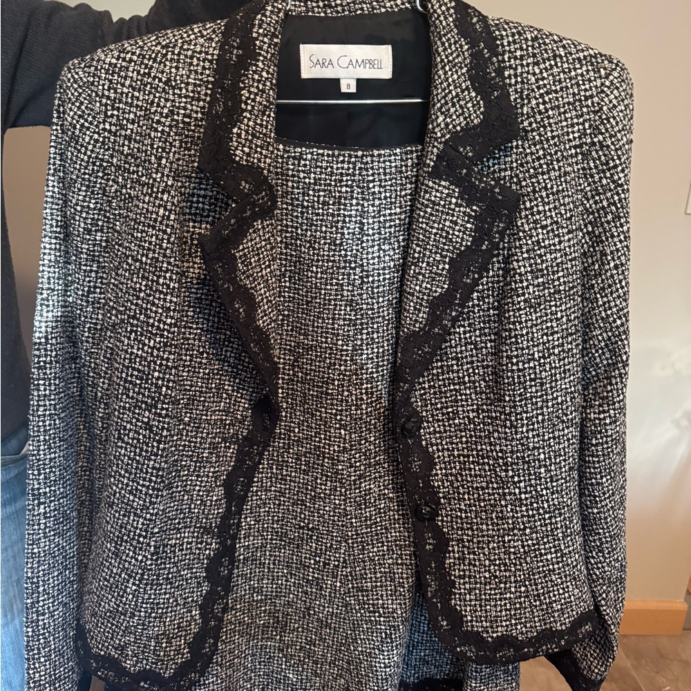 Sara Campbell Black and White Textured Blazer